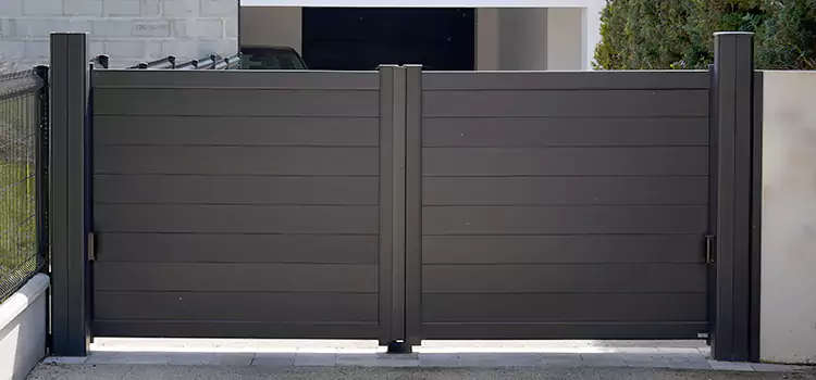 Common Residential Gate Issues We Resolve in Palm Bay, FL